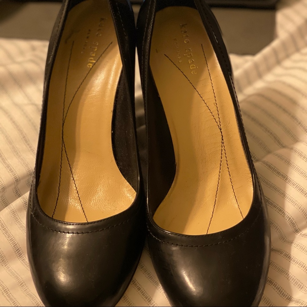 NEW Kate Spade high black patent wedges
